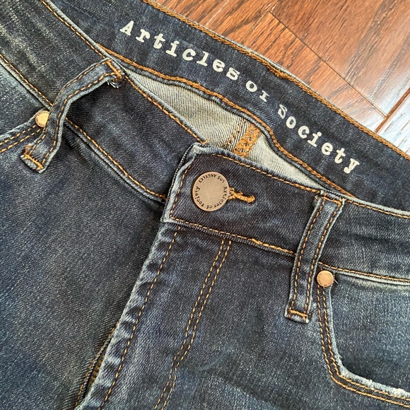 Articles of Society Jeans - Picture 5 of 8